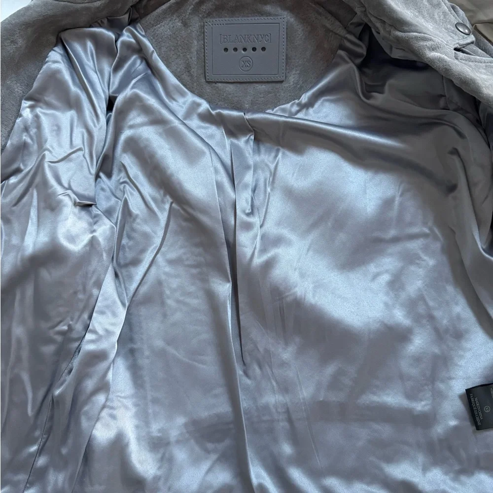 Blank NYC Gray Suede Leather Moto Jacket with Belt - Picture 6 of 9